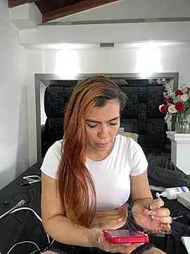 Arianna Jones1 online show from 05/18/26, 08:36