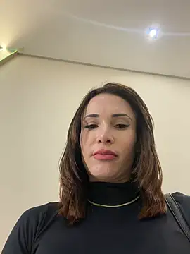 Irresistible24 online show from 07/10/26, 07:05
