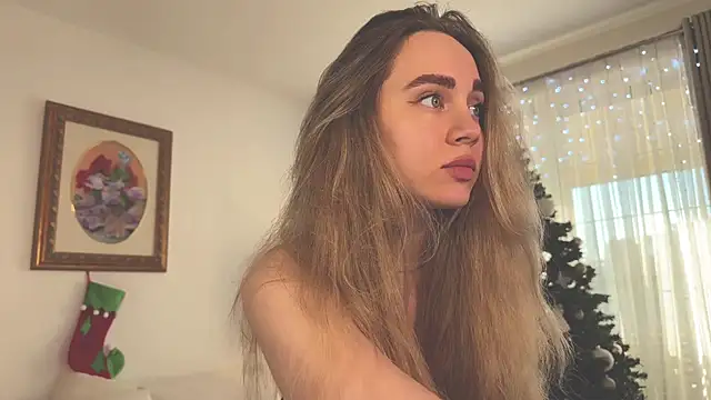 hotexclusive  online show from 01/01/25, 07:41