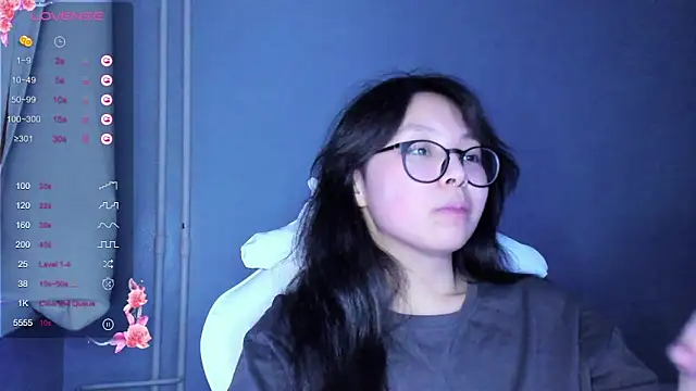 maydaykimmy online show from 12/18/24, 02:42