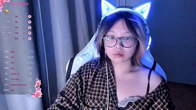 maydaykimmy online show from 11/11/25, 12:54