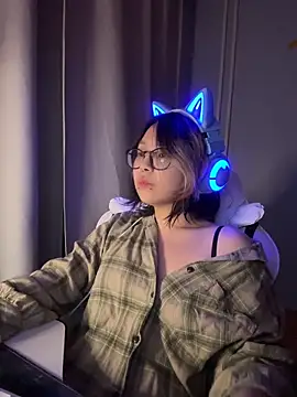 maydaykimmy online show from 12/02/25, 11:11