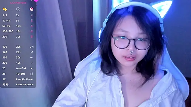 maydaykimmy online show from 04/23/26, 02:46