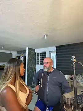 SUUKAM online show from 03/18/25, 01:00