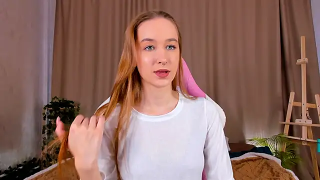 Sweett Monica online show from 09/11/25, 01:06