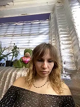 Snapshot of Anita-Smith chatting on 03/18/25, 11:08 Anita-Smith online show from 03/18/25, 11:08