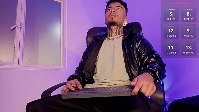 JuanCamiilo 66 online show from 03/26/26, 01:22