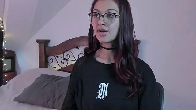 noemi foxxx online show from 09/12/25, 03:01