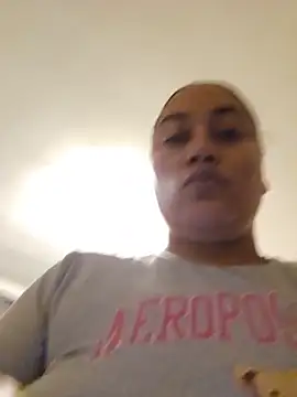honeeyyy pot online show from 06/20/26, 07:11