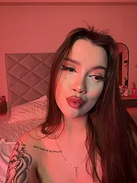 Snapshot of BamBam_XO chatting on 12/22/24, 11:33 BamBam XO online show from 12/22/24, 11:33