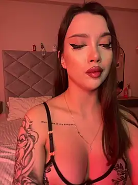 Snapshot of BamBam_XO chatting on 12/27/24, 04:58 BamBam XO online show from 12/27/24, 04:58