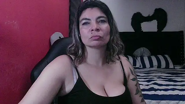 charlotedoll online show from 04/17/26, 03:09