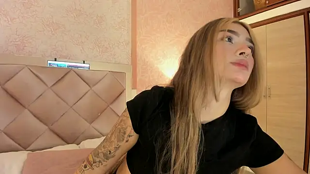 Arianavillada online show from 09/11/25, 03:17