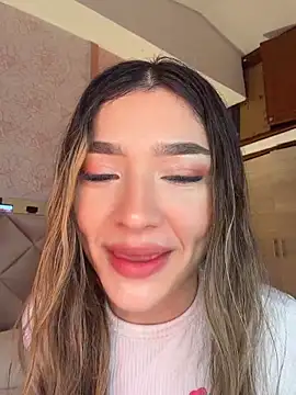 Arianavillada online show from 04/13/26, 03:45