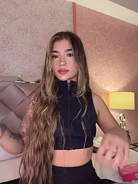 Arianavillada online show from 04/18/26, 03:32