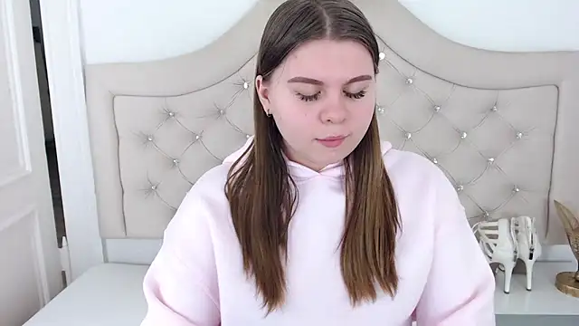 Snapshot of AbbyPleasure chatting on 12/09/24, 11:15 AbbyPleasure online show from 12/09/24, 11:15