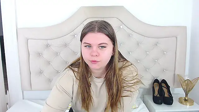 Snapshot of AbbyPleasure chatting on 02/07/25, 09:58 AbbyPleasure online show from 02/07/25, 09:58