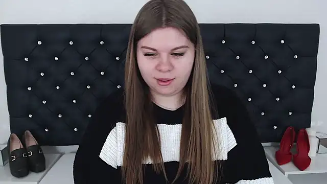 Snapshot of AbbyPleasure chatting on 03/17/25, 08:07 AbbyPleasure online show from 03/17/25, 08:07