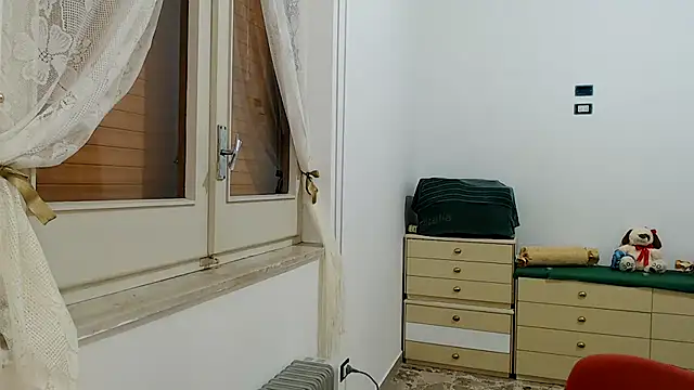 ZajiraShane online show from 12/20/25, 10:06