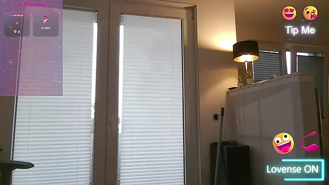 Snapshot of Hot_ToyBoy6974 chatting on 03/11/25, 06:43 Hot ToyBoy6974 online show from 03/11/25, 06:43