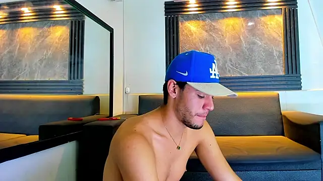 Snapshot of liam_genner_ chatting on 09/08/25, 08:08 liam genner online show from 09/08/25, 08:08