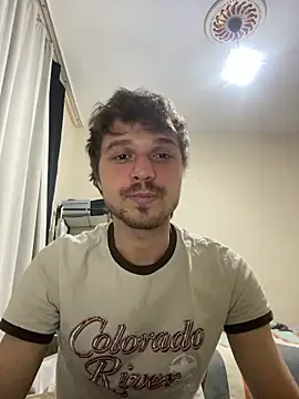 oguuxum online show from 04/07/26, 07:03