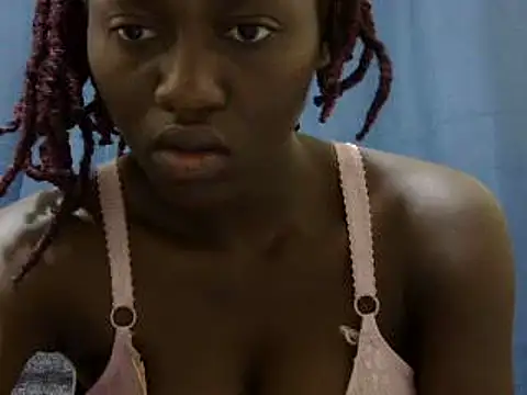 Seeexxxy-bree online show from 02/25/25, 09:42