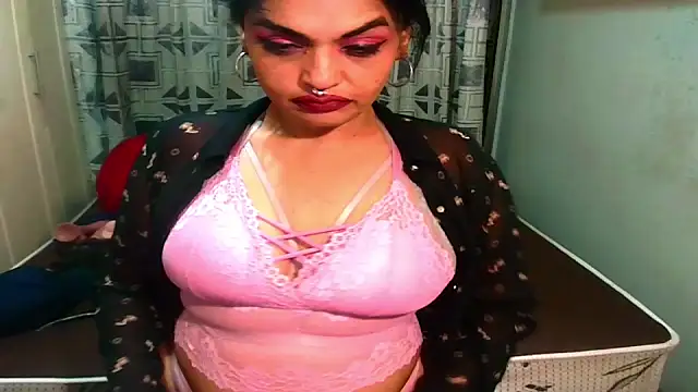 Snapshot of Indian_Blaze00 chatting on 02/26/25, 08:11 Indian Blaze00 online show from 02/26/25, 08:11