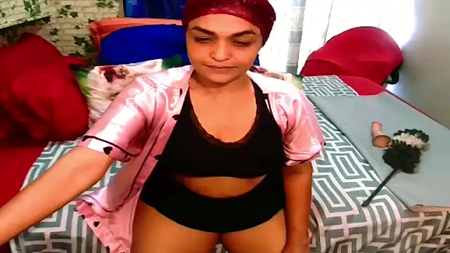 Snapshot of Indian_Blaze00 chatting on 03/04/25, 01:59 Indian Blaze00 online show from 03/04/25, 01:59