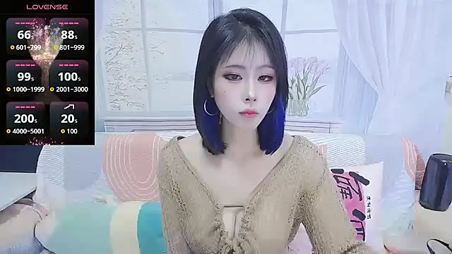 Snapshot of wen_rou chatting on 10/12/25, 02:16 wen rou online show from 10/12/25, 02:16