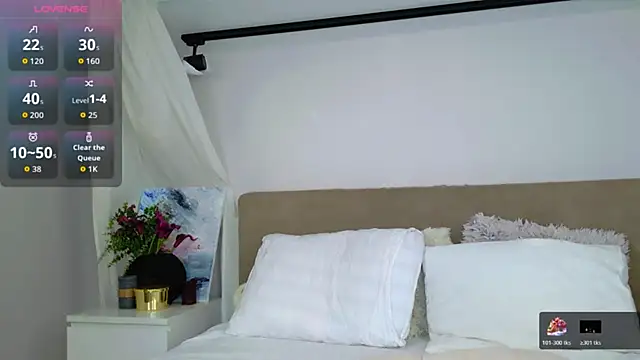 LuisaSin online show from 10/29/25, 06:26