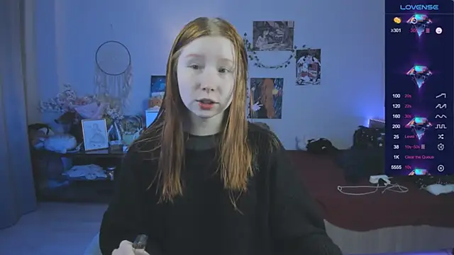 CallMeEffy1 online show from 12/21/25, 03:30