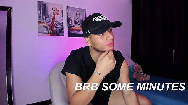 Curlblue online show from 01/11/25, 07:49