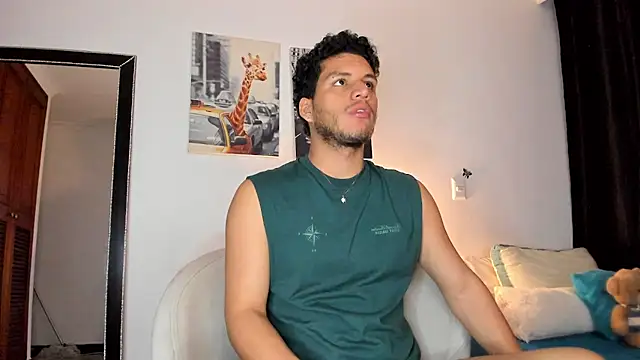 Curlblue online show from 02/07/25, 04:16