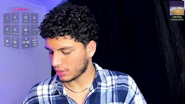 Curlblue online show from 02/12/25, 03:40