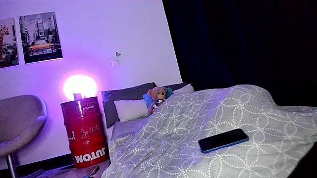 Curlblue online show from 03/14/25, 08:21