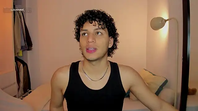 Curlblue online show from 11/24/25, 08:36