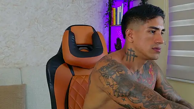 AdanReilly online show from 03/12/25, 09:13