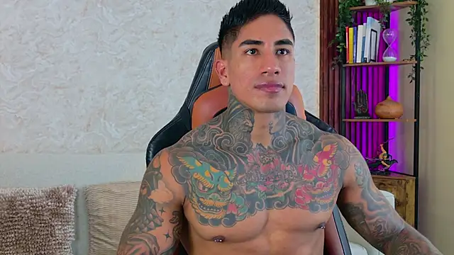 AdanReilly online show from 11/29/25, 03:48