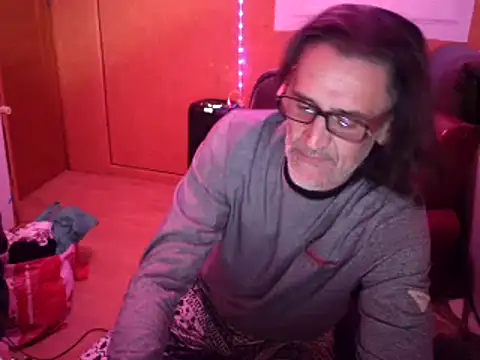 Lia Y PatrickX online show from 11/27/25, 10:56