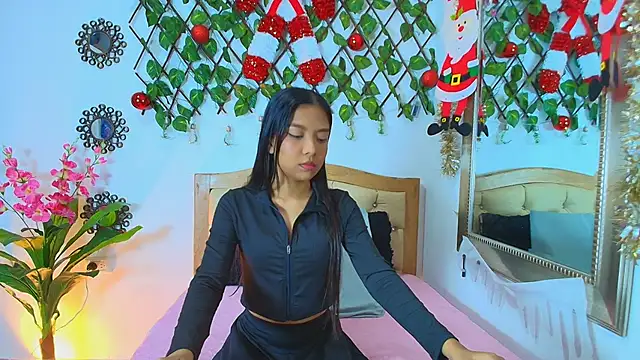 kinkysweet   online show from 12/05/25, 01:42