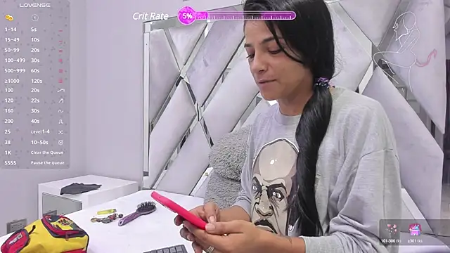 Snapshot of Hellen__4master chatting on 03/21/25, 11:33 Hellen 4master online show from 03/21/25, 11:33