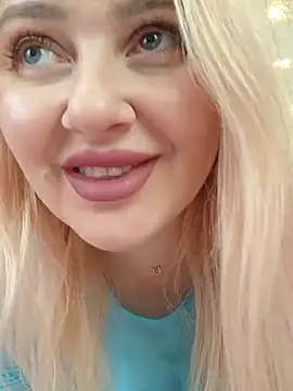 LadyLolyPop  online show from 11/19/25, 02:11