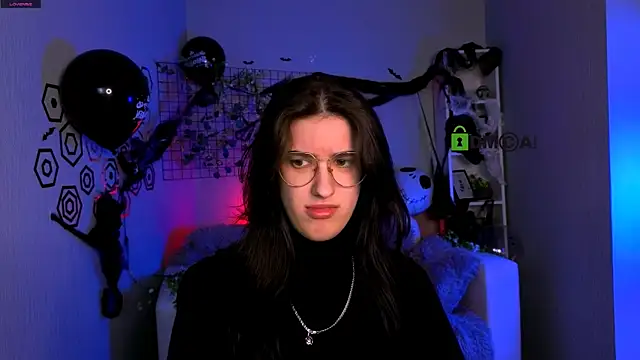 Snapshot of scarlet_mooore chatting on 10/23/25, 09:46 scarlet mooore online show from 10/23/25, 09:46