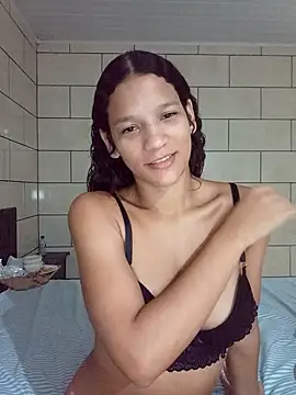 Snapshot of By_Aninha chatting on 11/29/25, 07:44 By Aninha online show from 11/29/25, 07:44