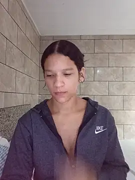 Snapshot of By_Aninha chatting on 05/12/26, 07:16 By Aninha online show from 05/12/26, 07:16