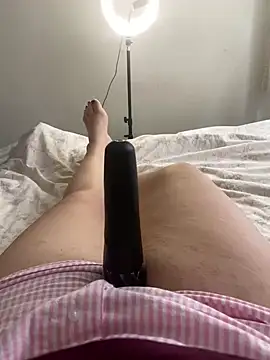 Ceyceys online show from 03/13/25, 09:32