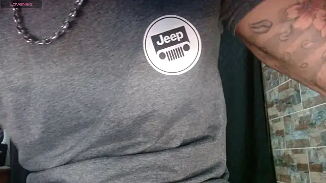 babyrecord1 online show from 11/23/25, 12:21