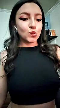 Paudelatorre online show from 02/18/25, 04:04