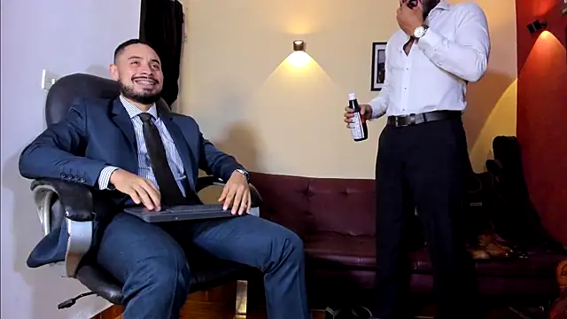 thesexlawyer1 online show from 04/19/26, 05:07